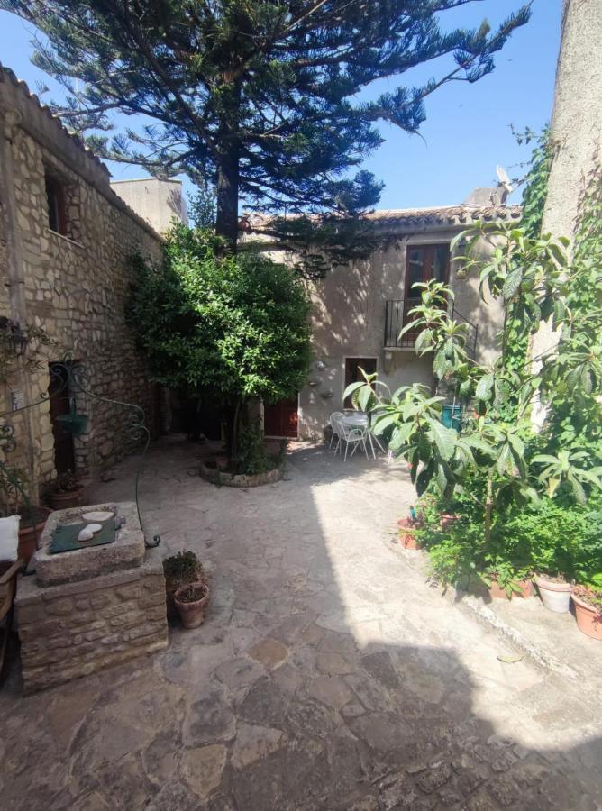 Cortile Via Sales 11 Διαμέρισμα Erice Εξωτερικό φωτογραφία